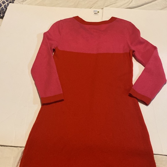 Gorgeous Kate Spade knit dress in very good condition boat neck with a bow - Picture 7 of 7